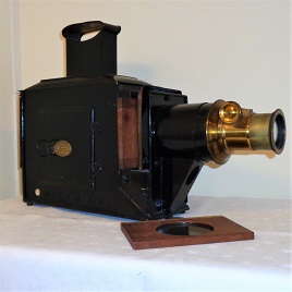 Newton & Co. magic lantern